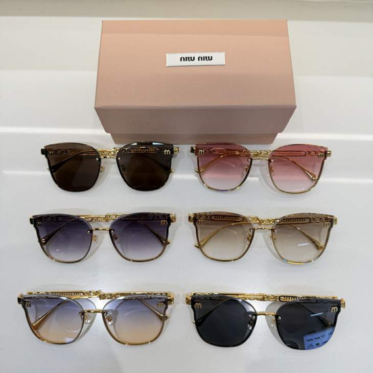 Picture of Miu Miu Sunglasses _SKUfw80879610fw